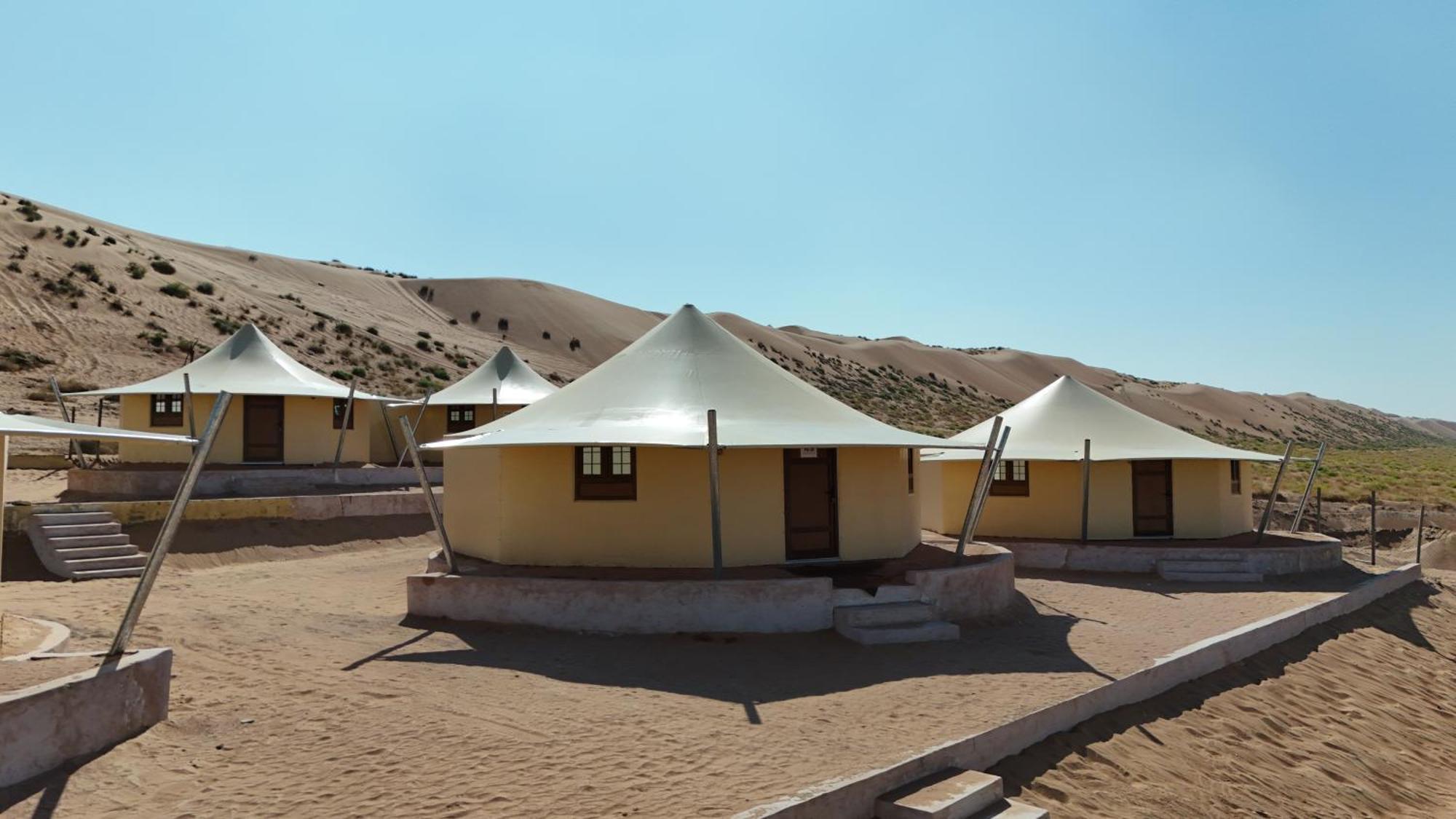 Hotel Al Salam Desert Camp Badīyah Esterno foto